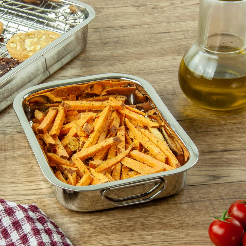 SQ Lustro Lasagne Oven Roasting Tin Tray with Rack W 31cm x D 24cm x H 5cm / 3.5L