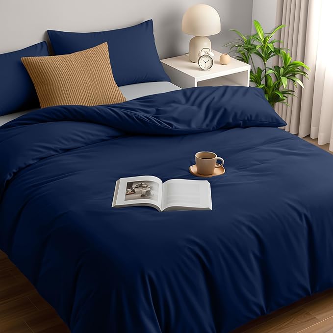 Utopia Bedding Duvet Cover Set - Soft Microfiber Duvet Cover 200x200cm with Pillowcases 50x75cm - Bedding Duvet Cover Set - Navy Blue
