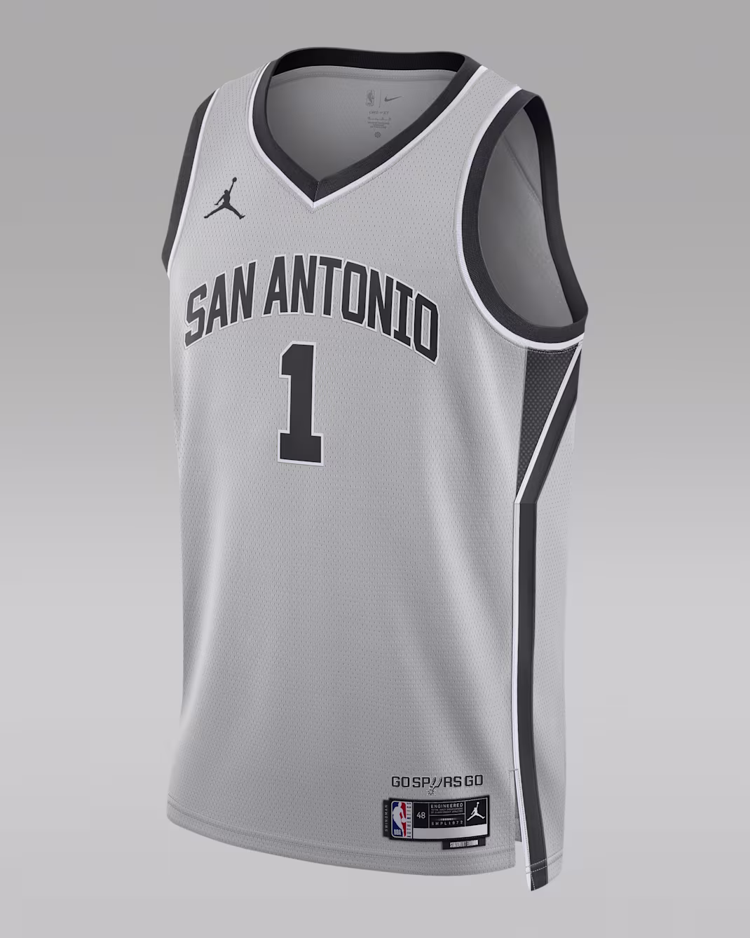 San Antonio Spurs 2025/26 Statement Edition