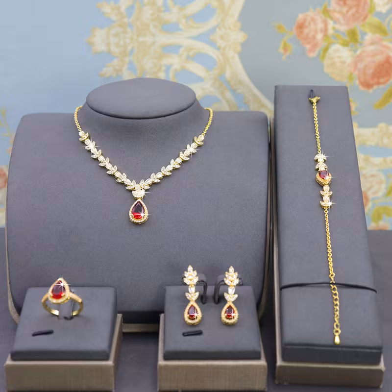 A 5pcs Women's fashionable romantic jewelry bridal set, including necklaces, earrings, bracelets, and rings, suitable for weddings, banquets, giving as gifts to family and friends during holidays.