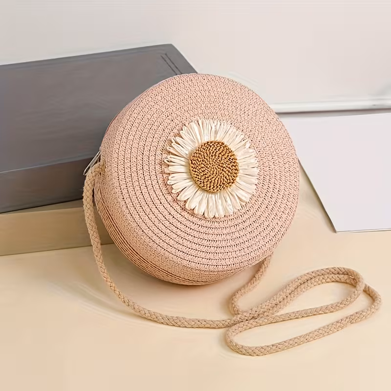 Minimalist Straw Round Crossbody Bag Women Small Woven Vacation Style Handbag Travel Beach Shoulder Bag