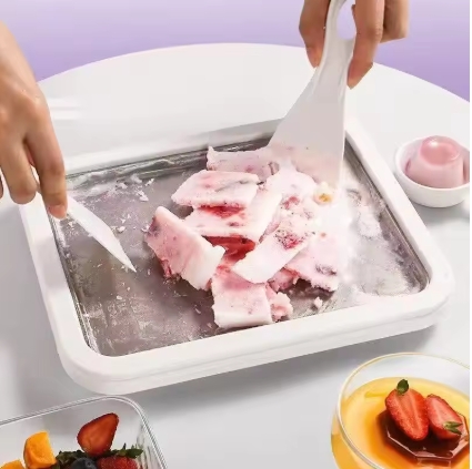 Multifunctional Rolled Ice Cream Maker Cold Sweet Fried Ice Pan DIY Household Frozen Yogurt Maker for Homemade Stir Fry Ice Tray