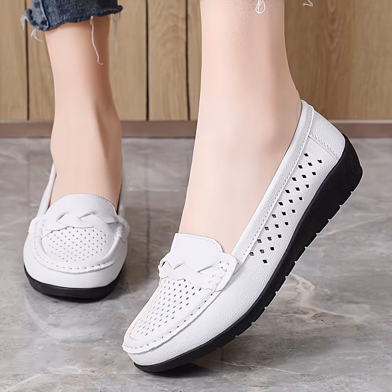 2025 Spring/Autumn New Style Nurse Shoes, Casual Flat Women's Shoes, Loafers, Mom Shoes, Sole Sneakers, Women Shoes