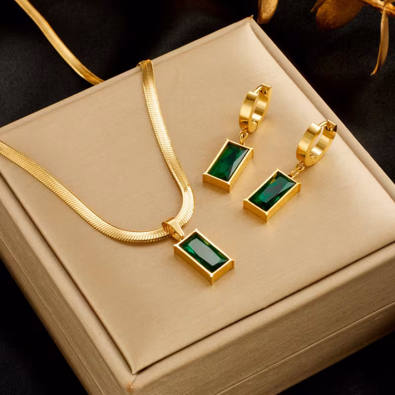 3pcs Vintage Boho Jewelry Set for - 18K Gold Plated Stainless Steel Green Necklace & Earrings, Hypoallergenic Bohemian Wedding, Party, Vacation & Everyday - Sensitive Light Beige Durable Year-Round Wear